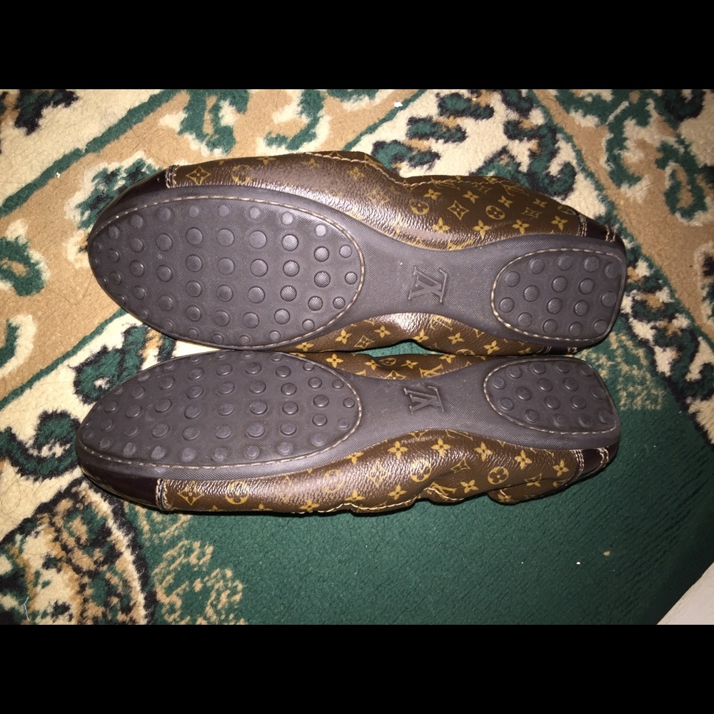 Louis Vuitton Monogram Ballet Flats